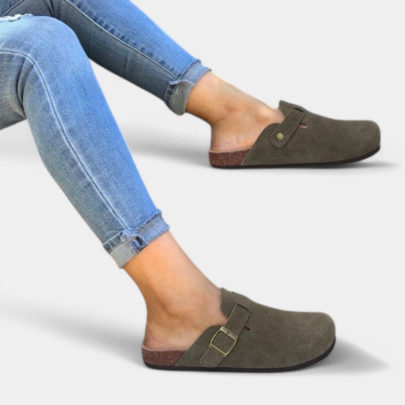 Komfortable unisex clogs med justerbart spænde