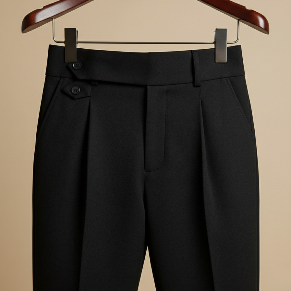 Men's pants with high waist and straight legs