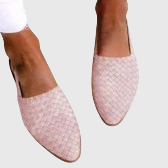Orthopedic sandals for women with three-point arch support | Comfortable and supportive summer sandals for everyday use
