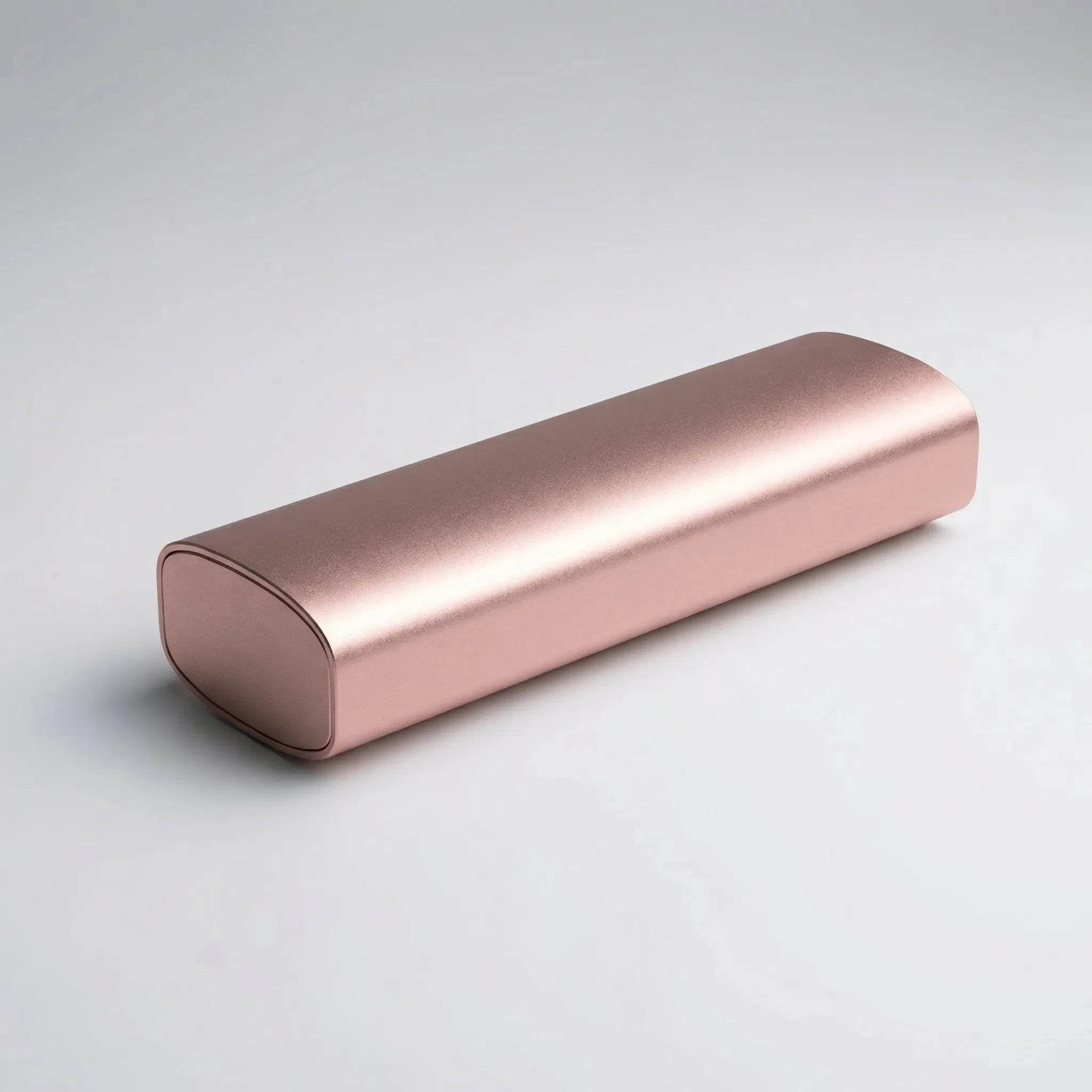 7-day pill organizer – stylish organizer in aluminum and wood