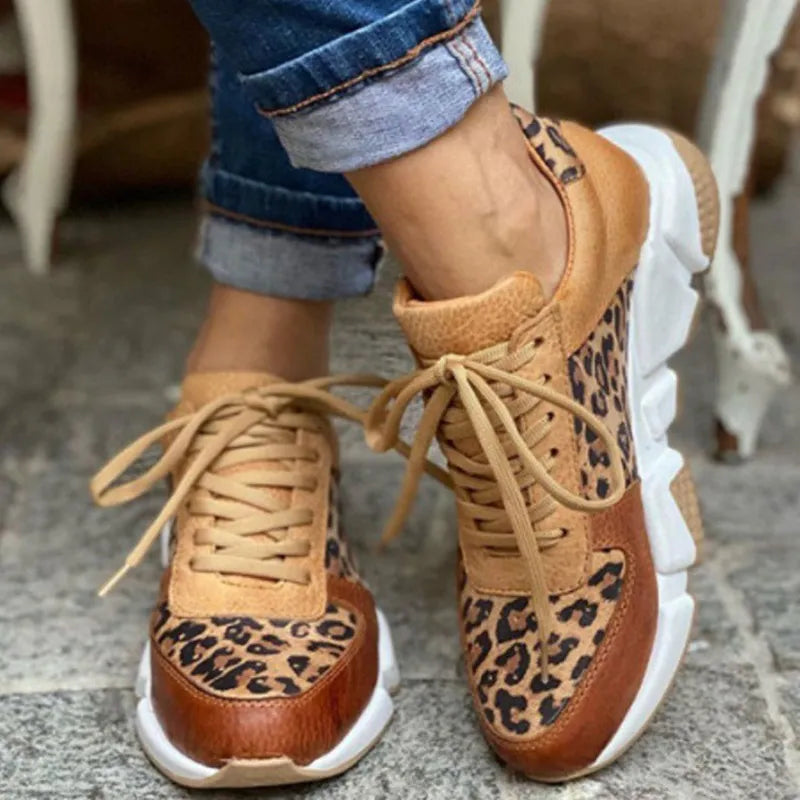 Leopard Sneakers til Dame – Komfortable Hverdagssko med Snørebånd