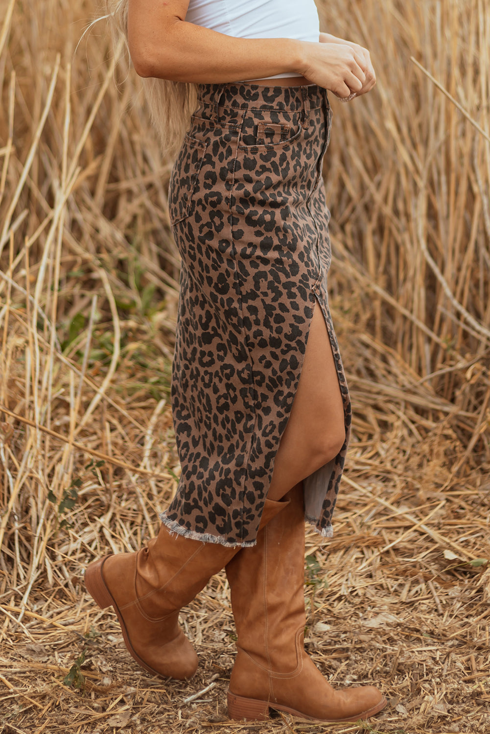 Fustă midi din denim cu crăpătură și margini destrămate Leopard Denim