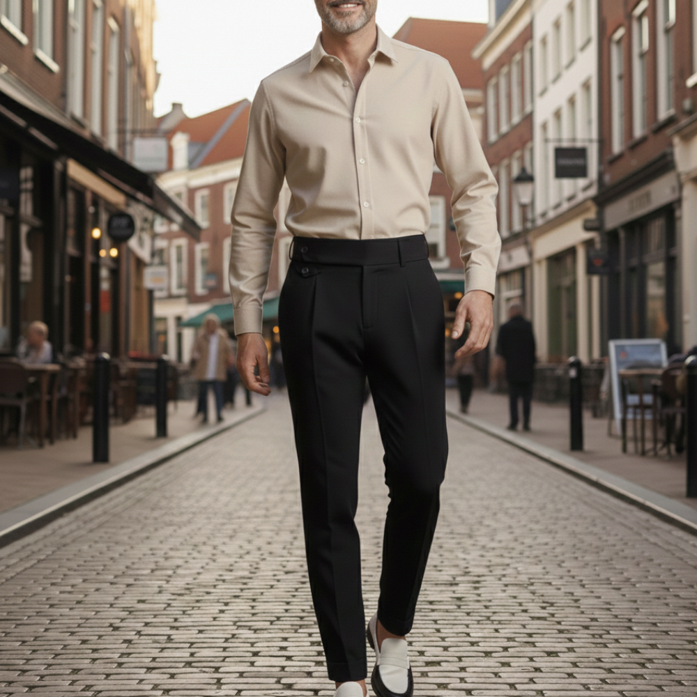 Men's pants with high waist and straight legs