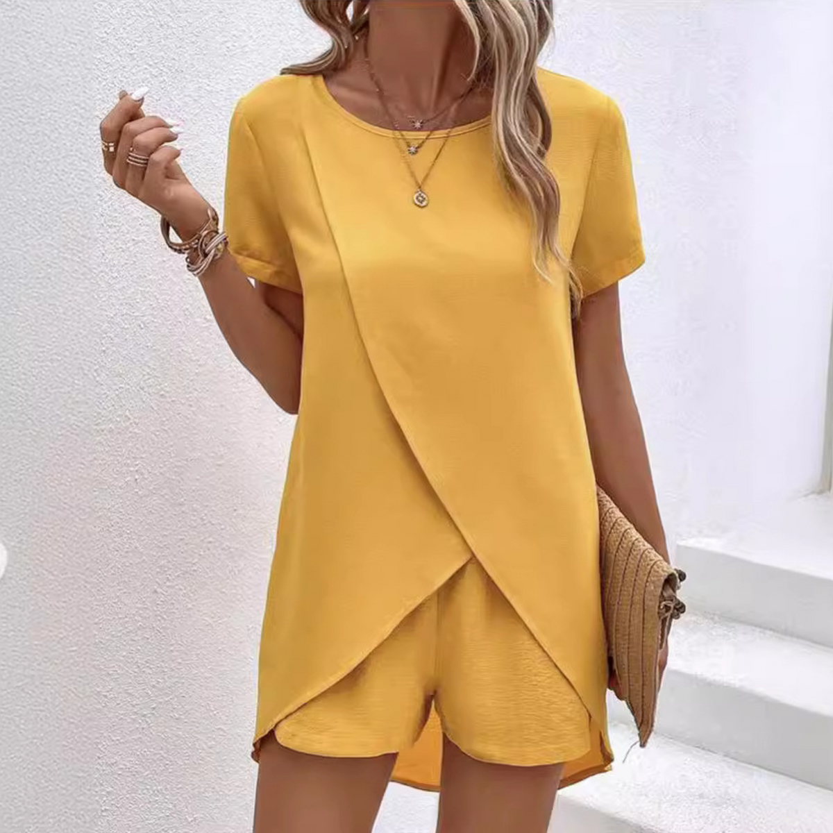 Afslappet Dame Sommersæt med Løs T-shirt & Shorts