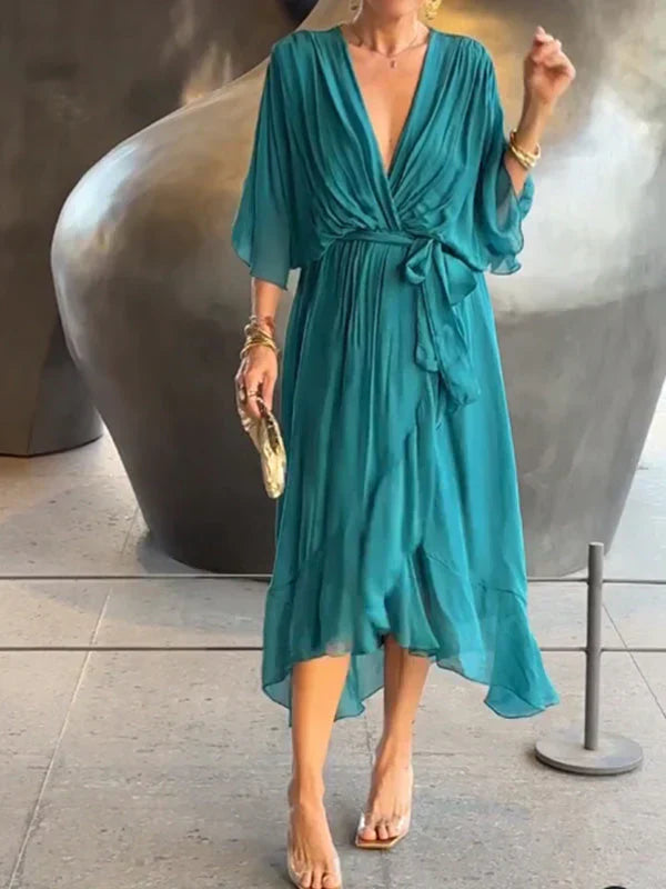Vestido midi cruzado con cinturón y escote en V