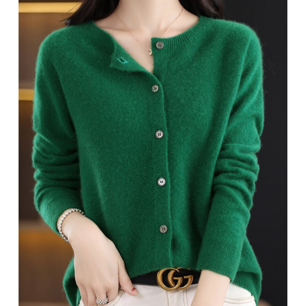 Lang Cashmere Cardigan til Kvinder med Knaplukning