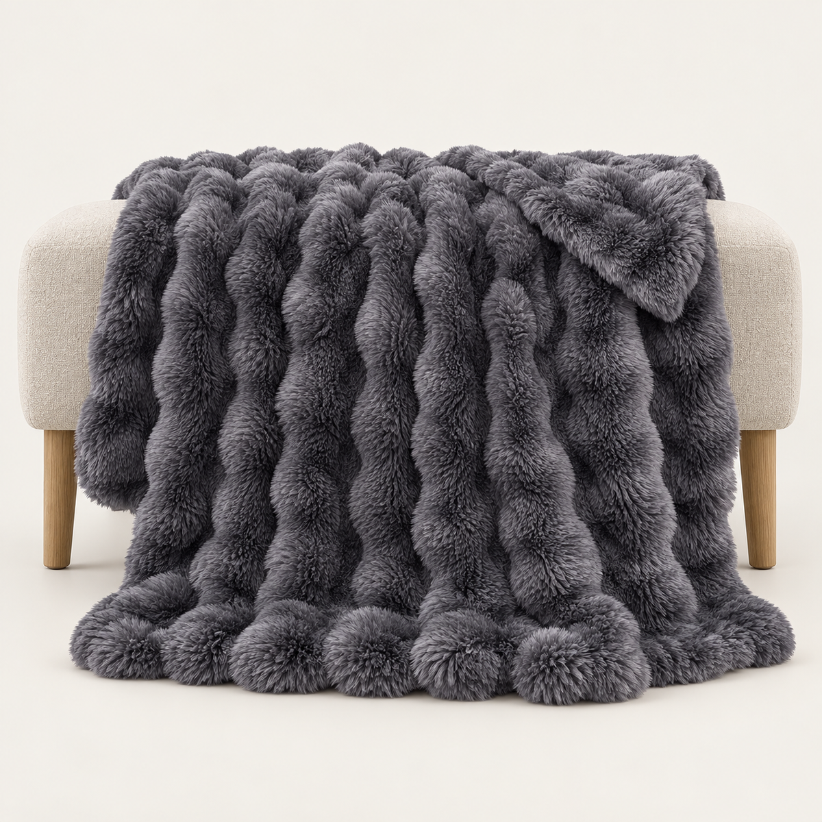 Fluffy Faux Fur Tæppe med Boblestruktur – 100 × 160 cm