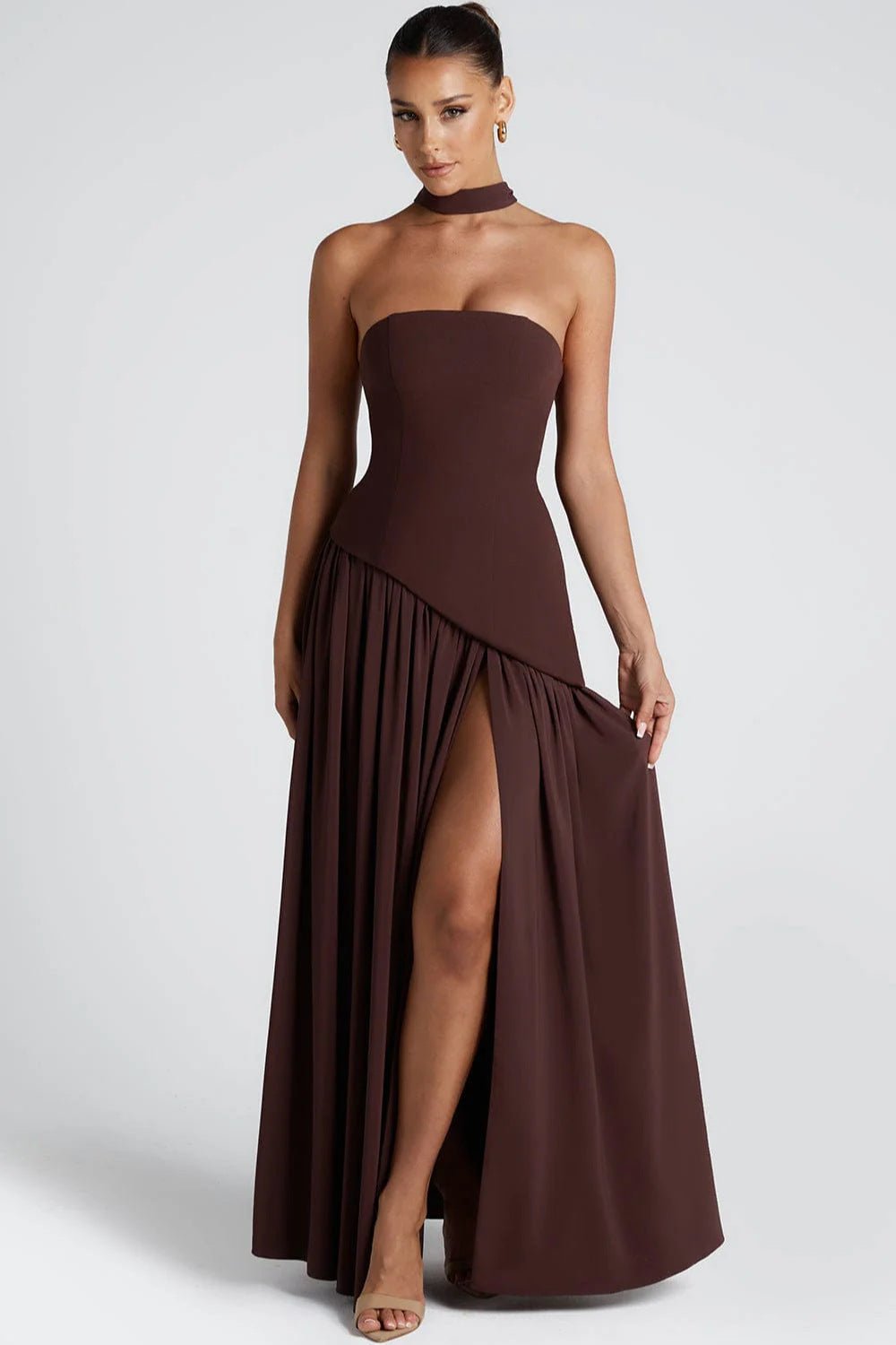 Elegant flowy maxi dress