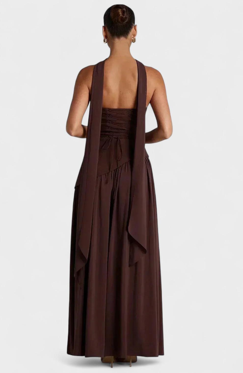 Elegant flowy maxi dress