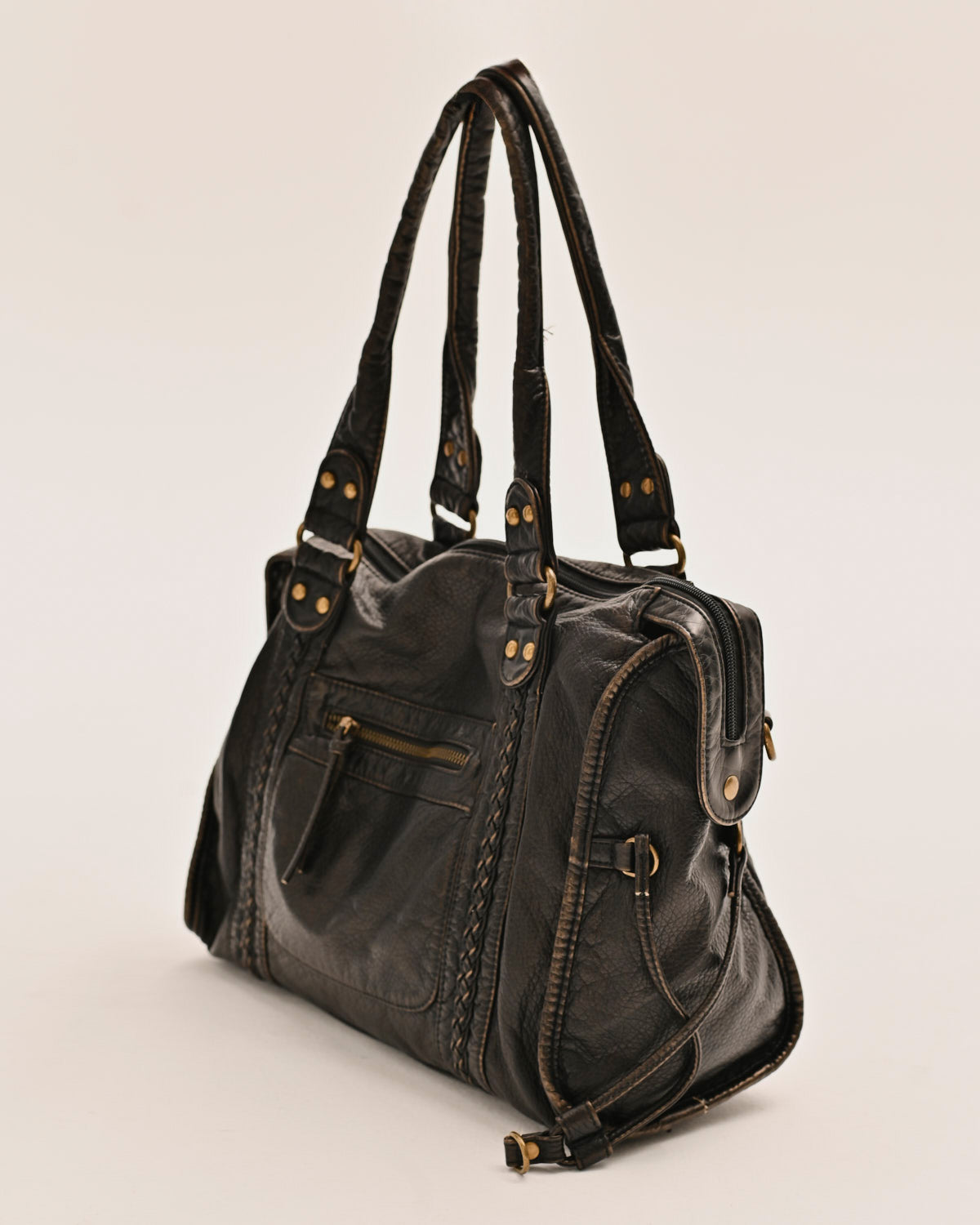 Sac à main vintage pour femmes avec bandoulière et détails métalliques