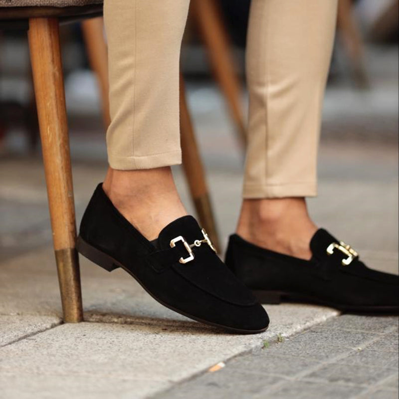 Bellivaro | Klassiske herre loafers i ruskind med hestebidsdetalje og mandelformet tå