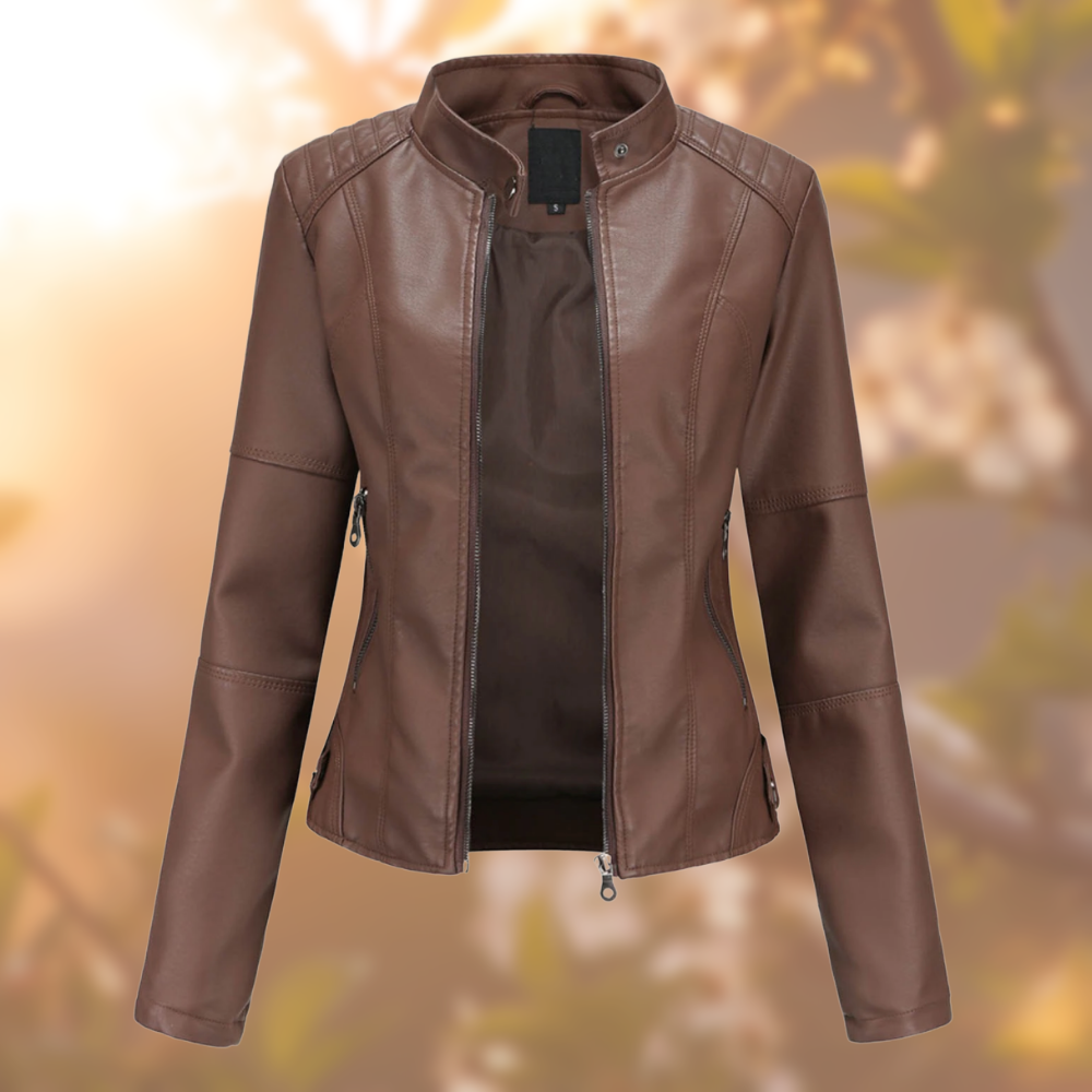 Veste en cuir synthétique ajustée : Élégance audacieuse