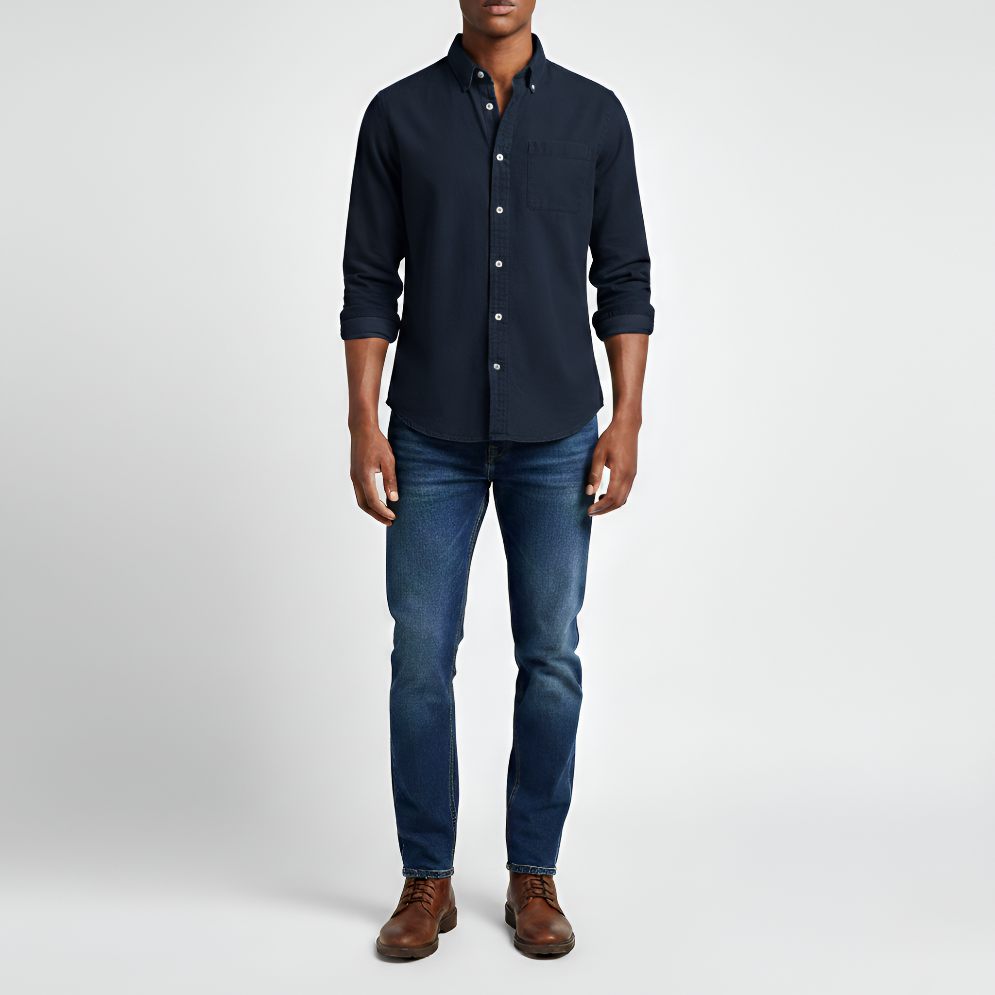 Camisa de algodón para hombre con mangas largas y bolsillo en el pecho en corte regular