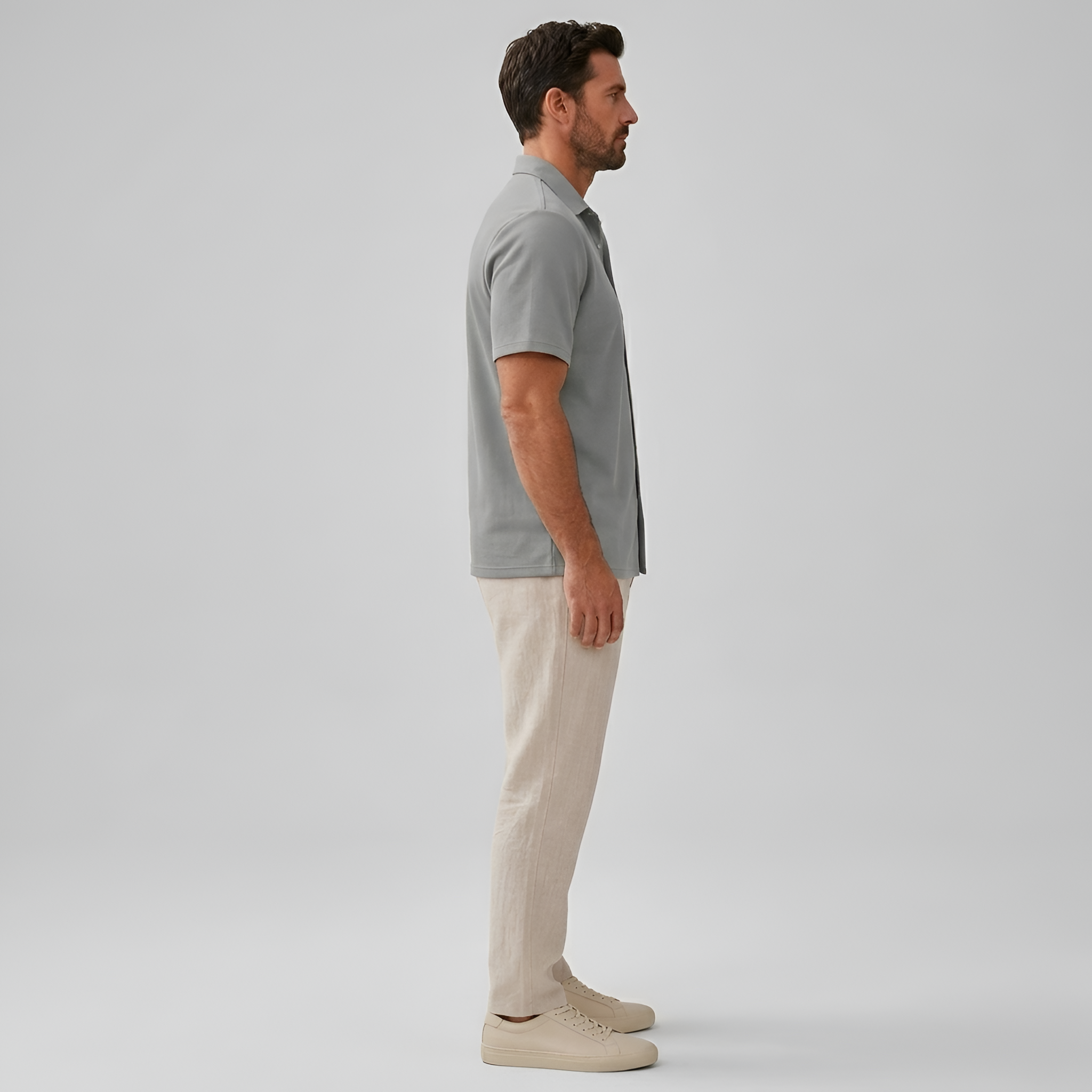 Camisa de hombre de manga corta en algodón con botones y bolsillo en el pecho, ajuste relajado