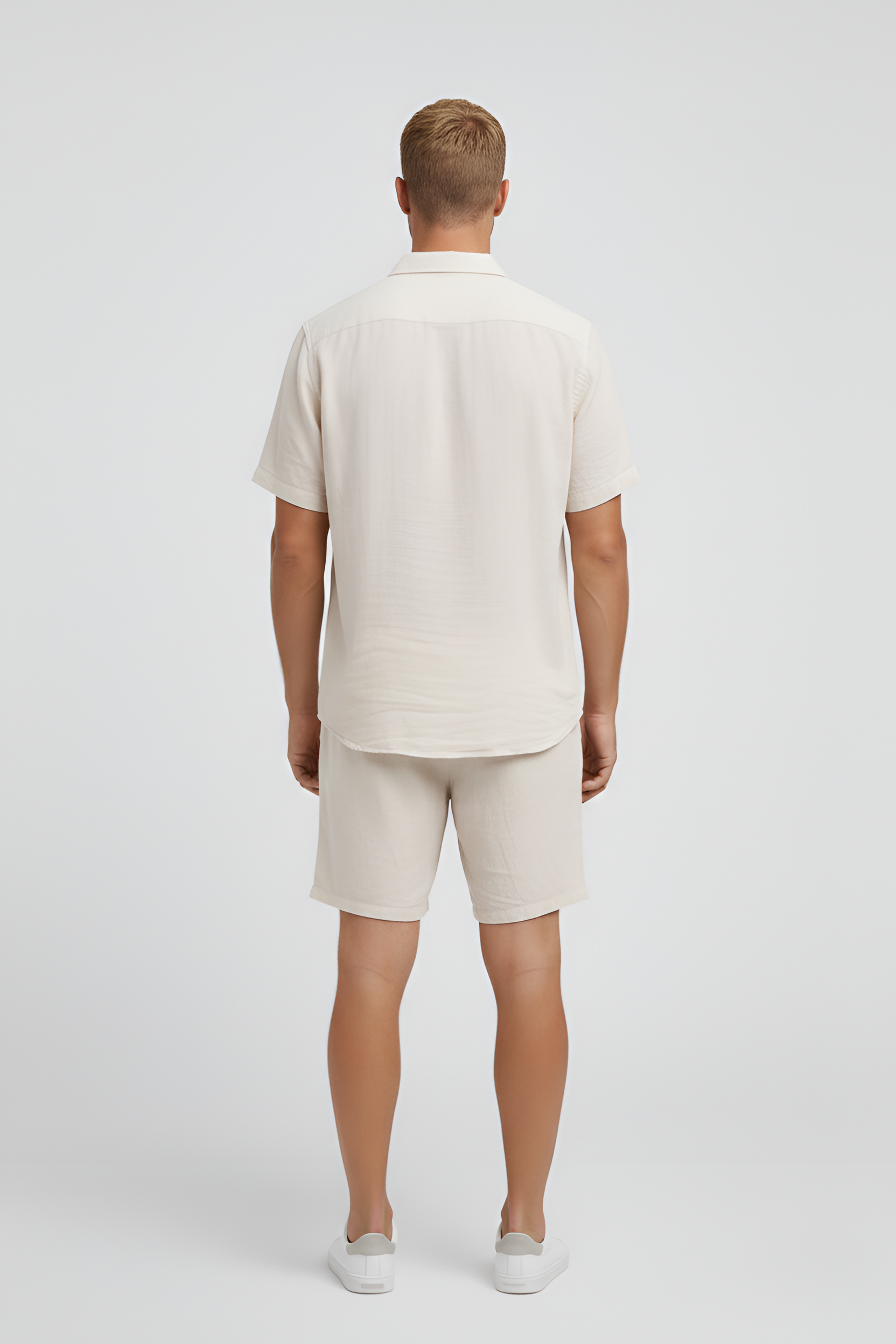 Conjunto de verano para hombre en lino – camisa de manga corta y pantalones cortos en mezcla de lino