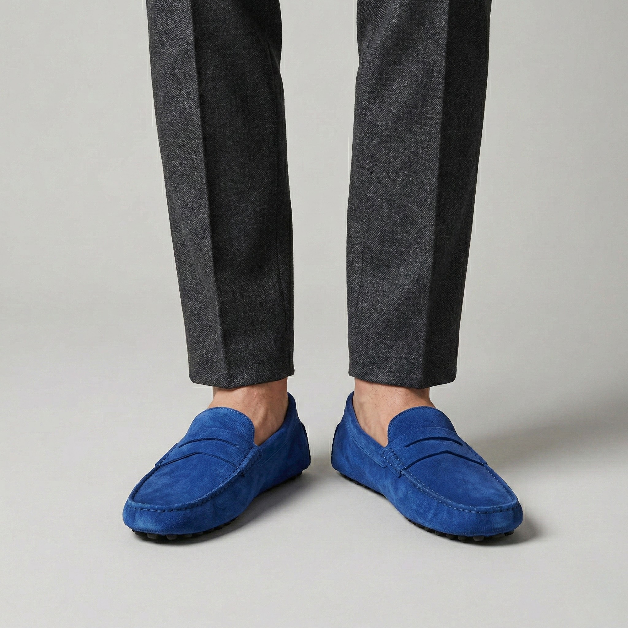 Herre loafers i ruskind med komfortabel sål og slip-on design