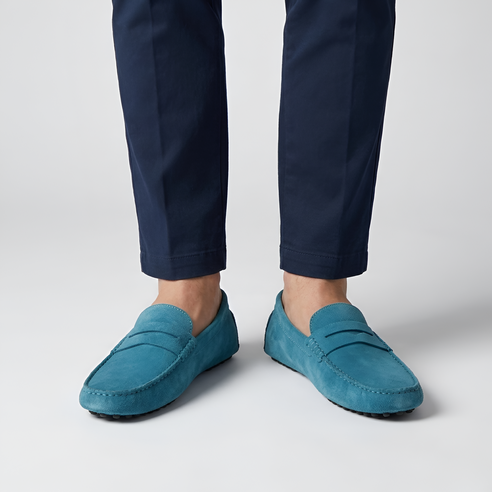 Herre loafers i ruskind med komfortabel sål og slip-on design