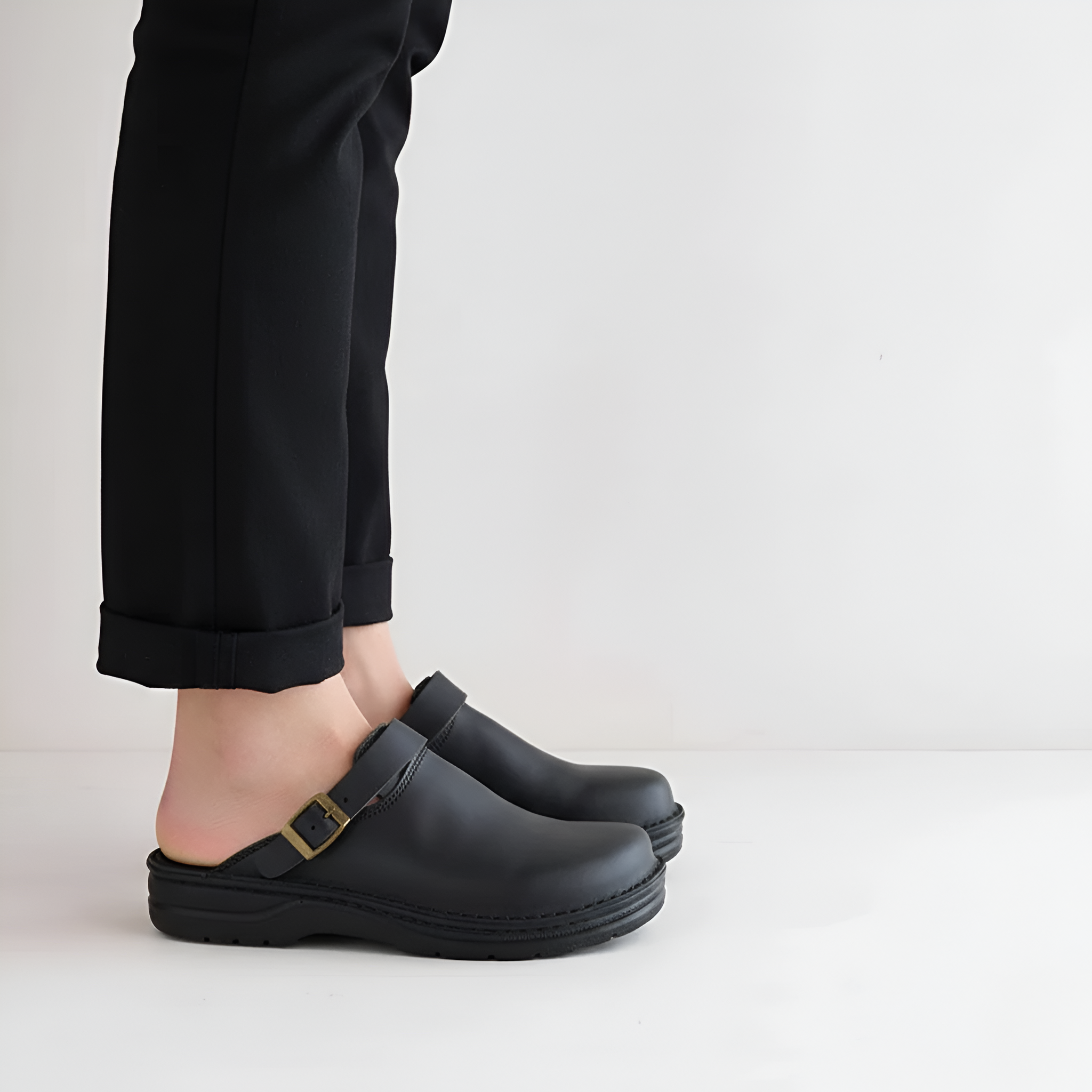 Bellivaro férfi bőr klumpa állítható pánttal