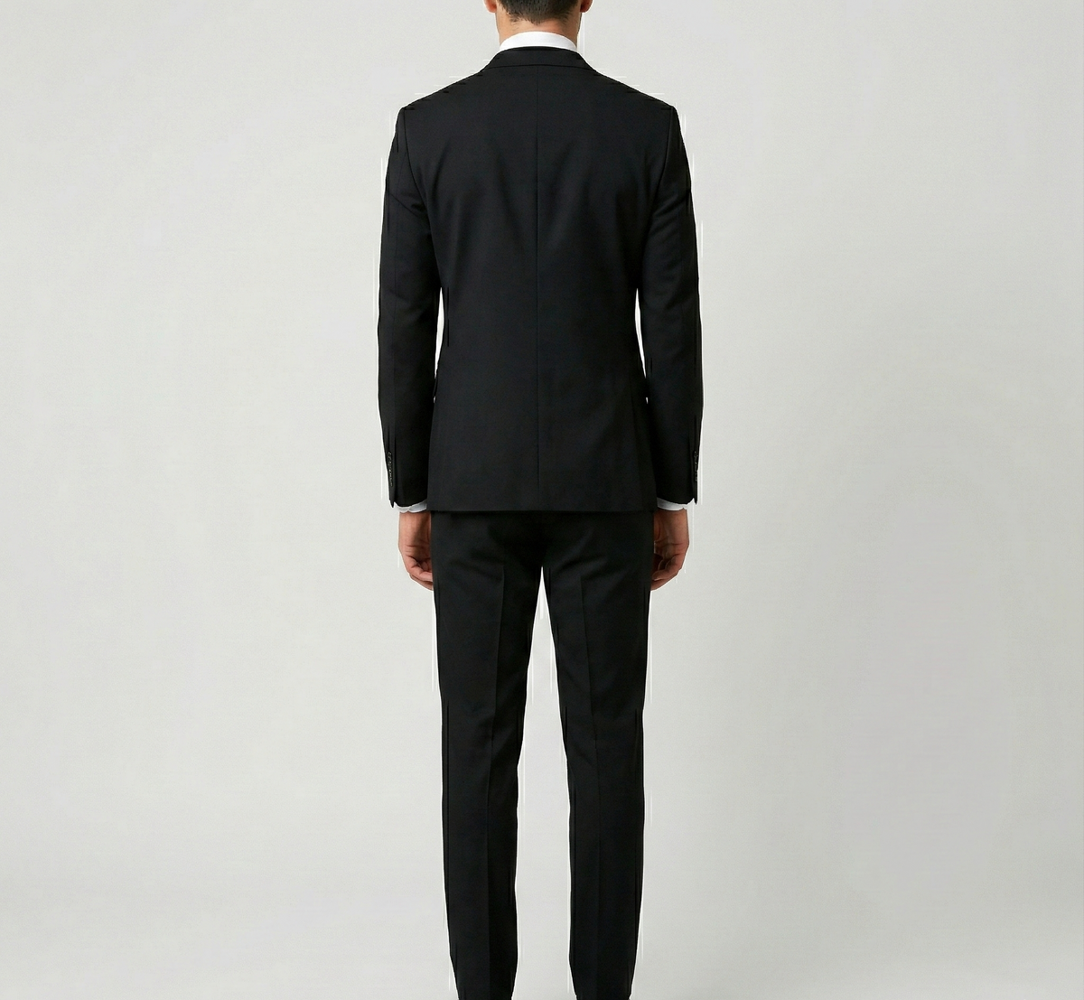 Pánský 3dílný oblek Bellivaro ve střihu slim fit na večírek a svatbu