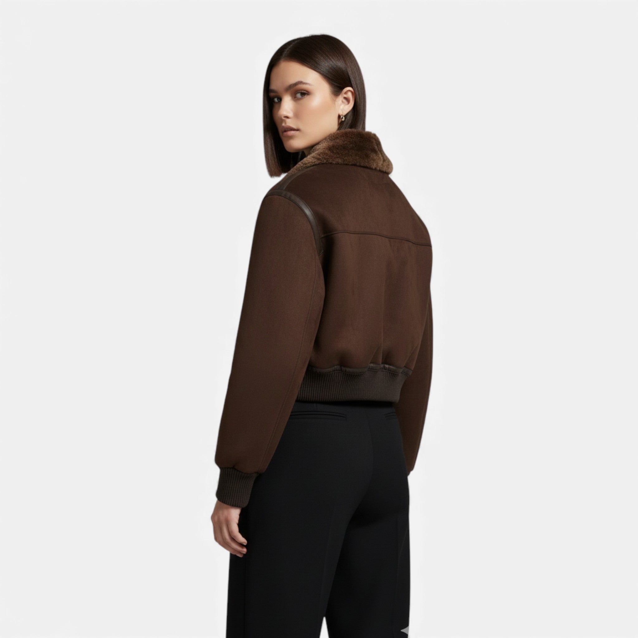 Brun bomberjakke til dame med faux fur-krave