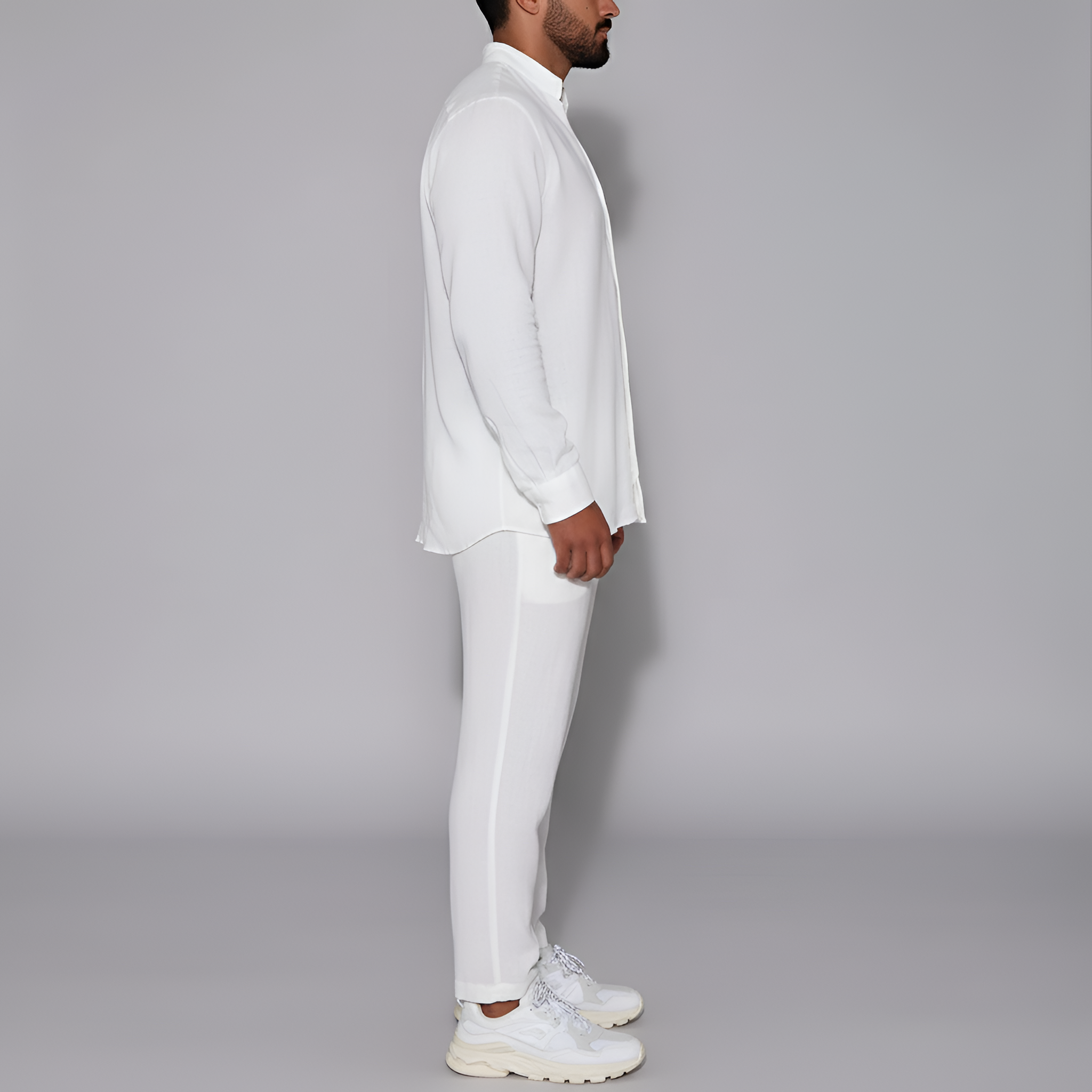 Completo uomo in lino con camicia e pantaloni a manica lunga, outfit estivo