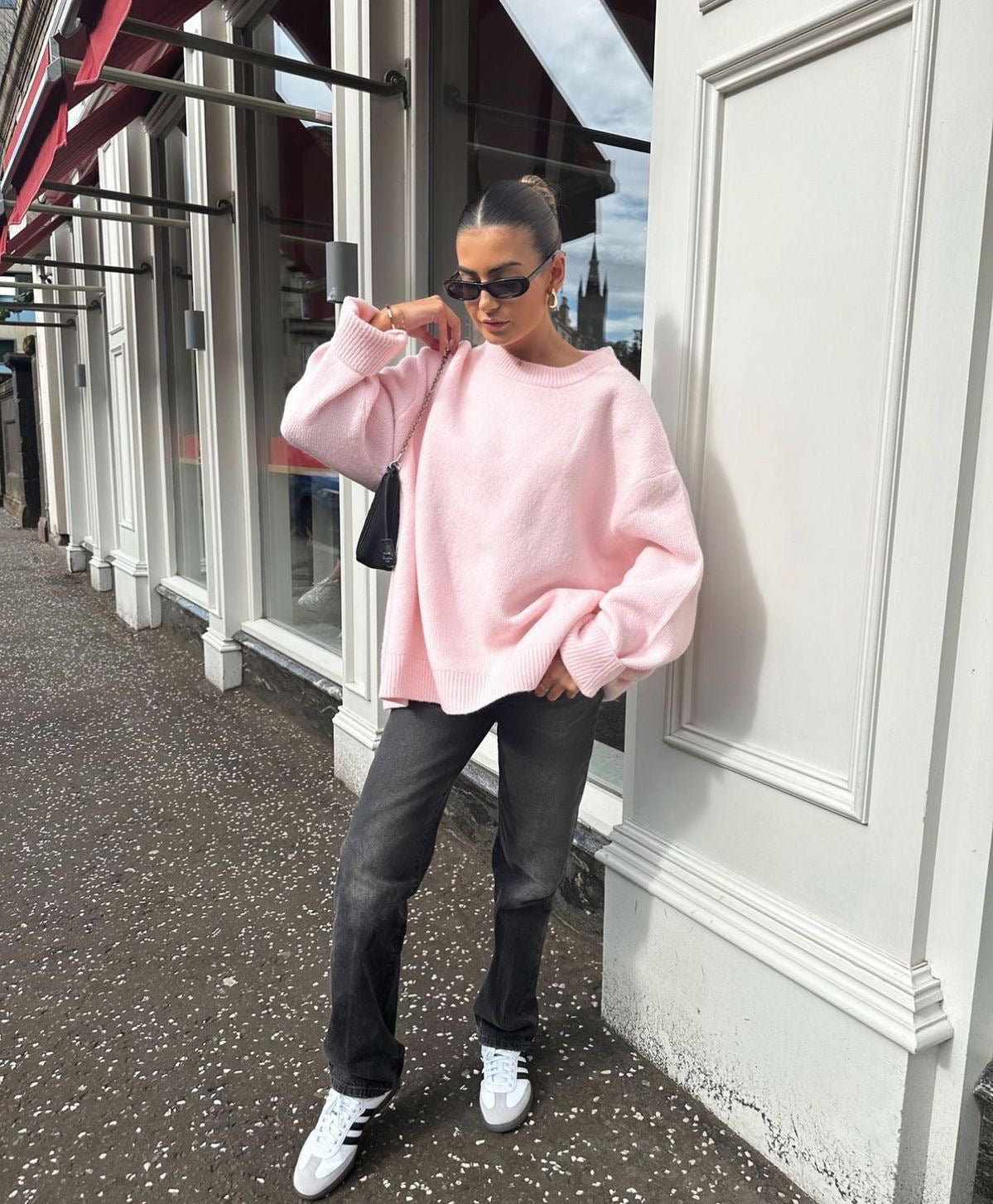 Blød Oversize Damepullover: Elegant og Afslappet Komfort