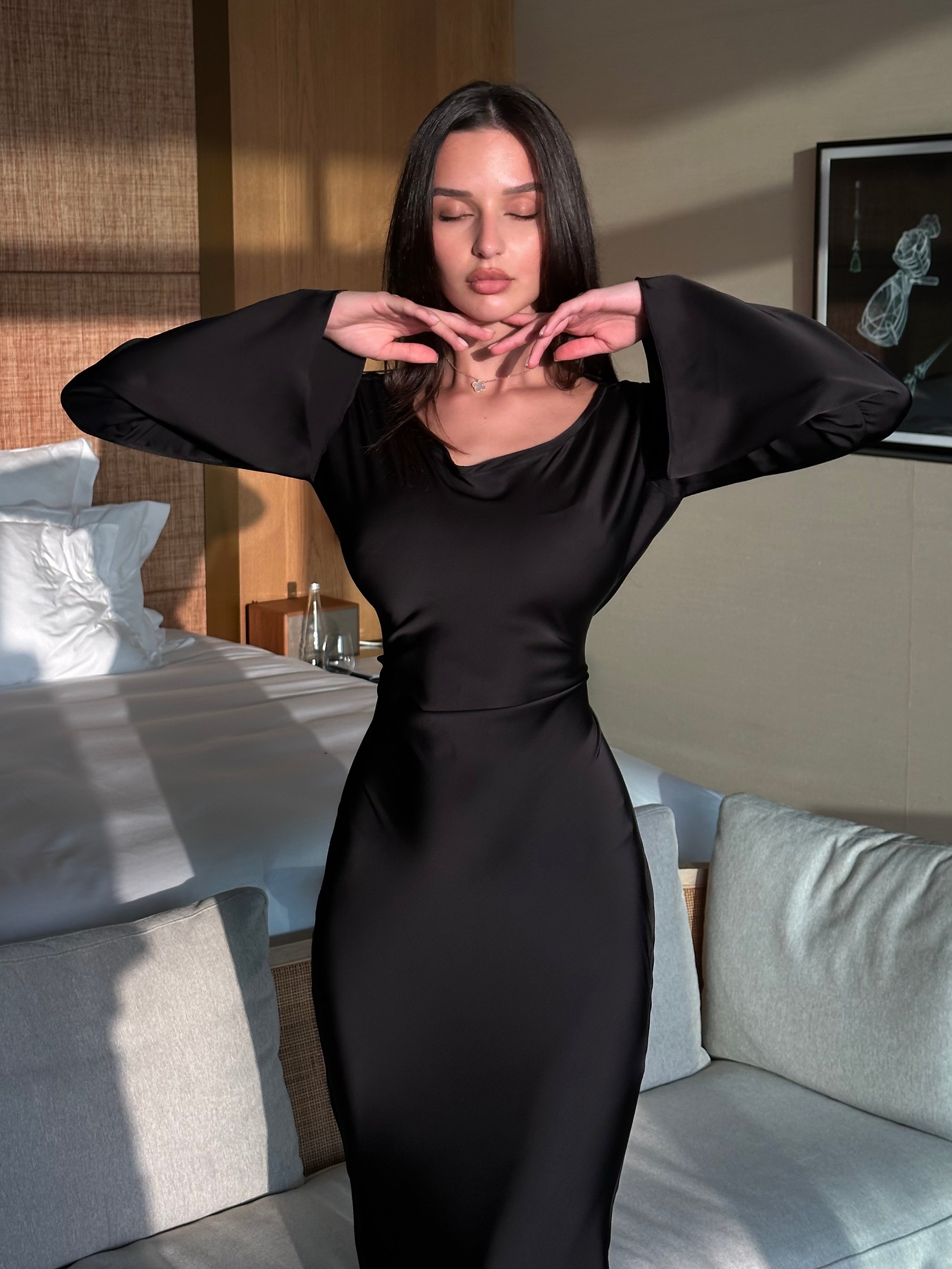 Langärmliges Maxikleid - Mühelose Eleganz für jeden Anlass