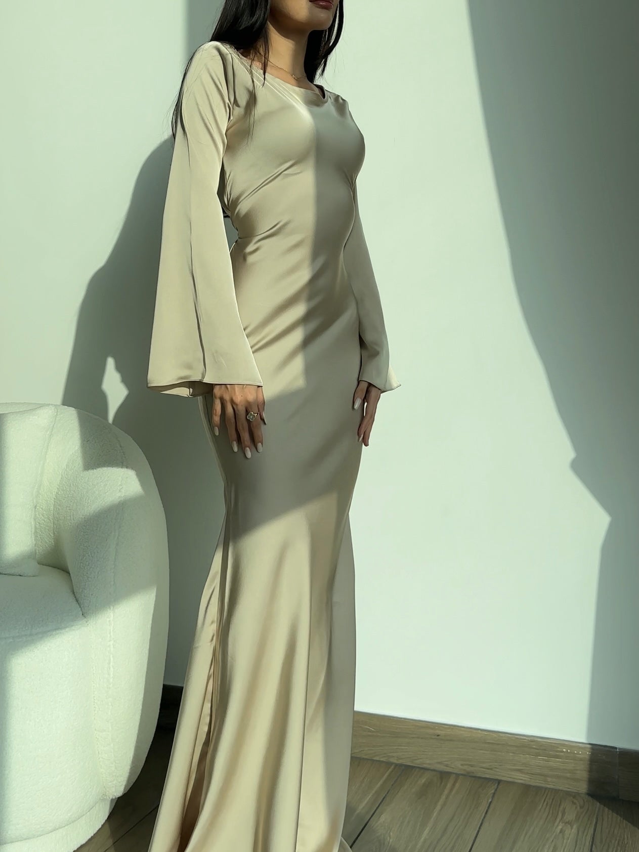 Langärmliges Maxikleid - Mühelose Eleganz für jeden Anlass