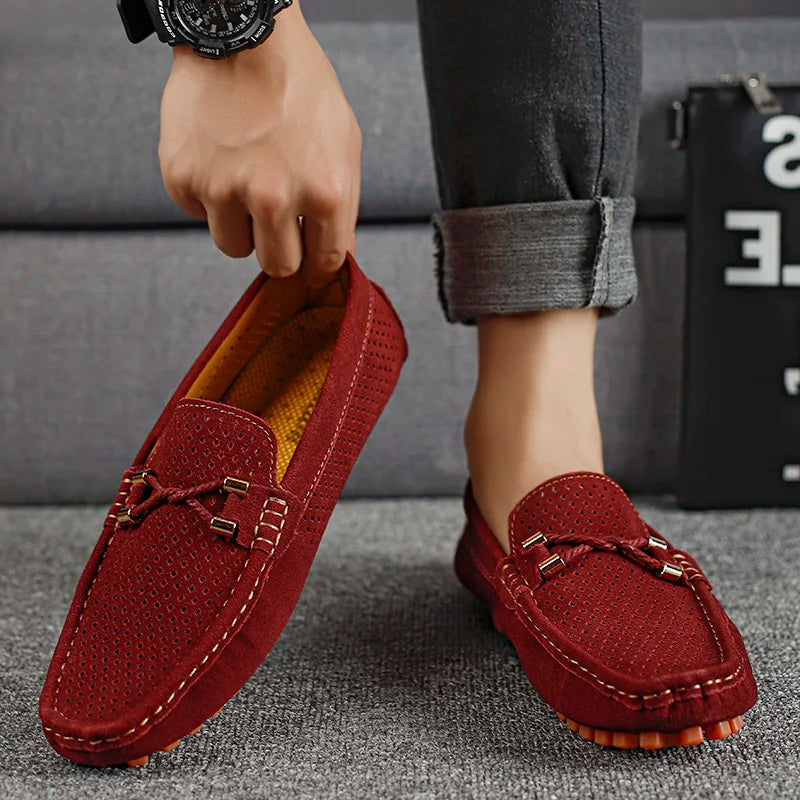 Klasyczne loafersy męskie z perforowanymi detalami | Buty wsuwane na co dzień i do biura | Wygodne męskie buty z podtrzymującą podeszwą