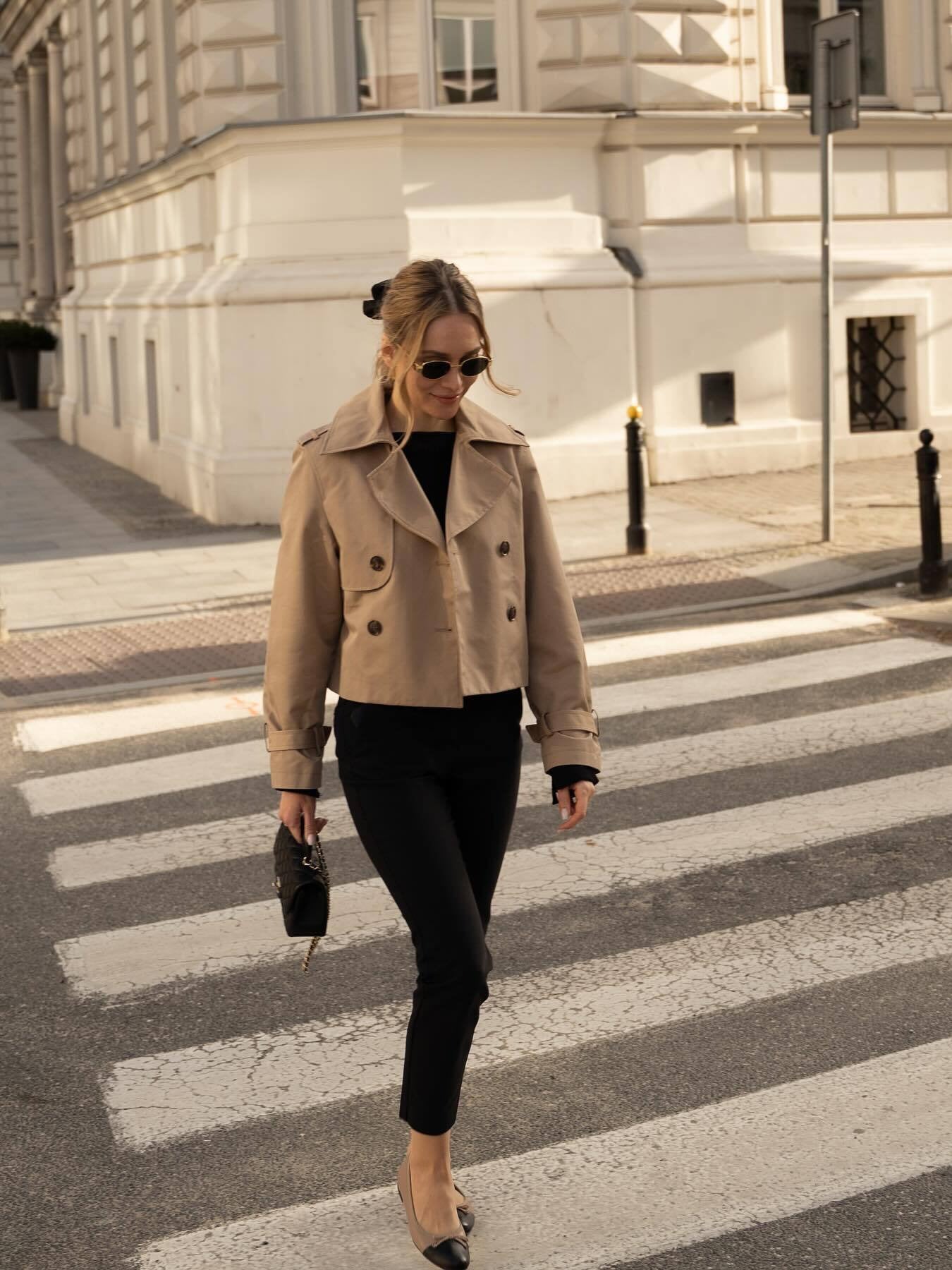 Cropped Dobbeltradet Trenchcoat til Kvinder