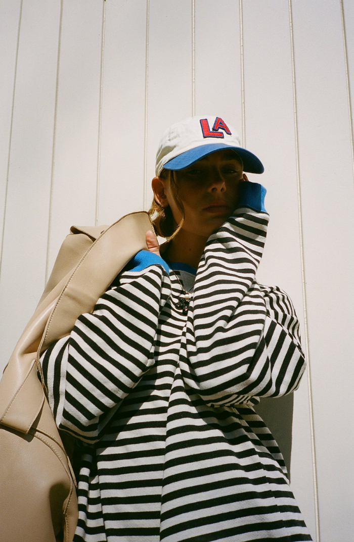 Oversized Stribet Sweatshirt til Kvinder med Kontrastkanter