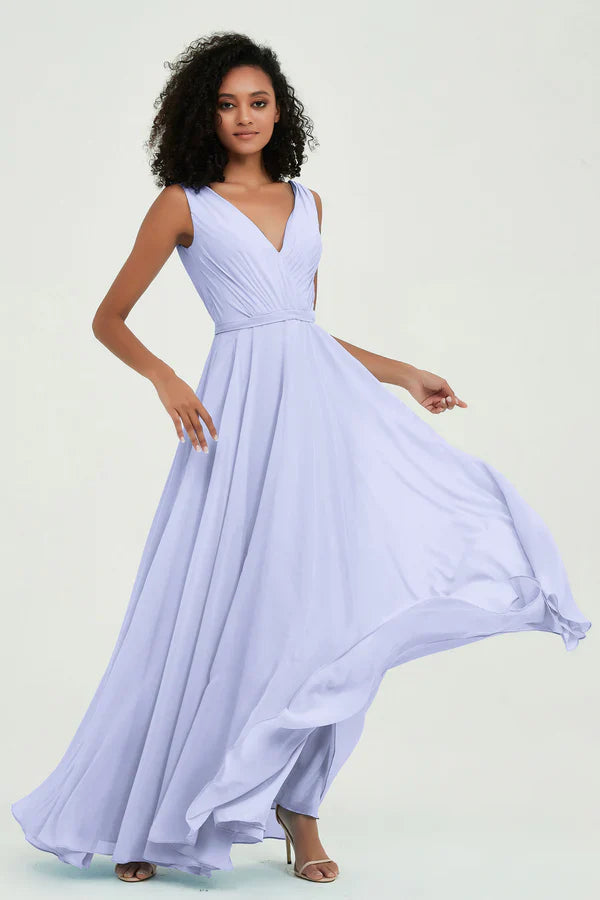 Vestido de festa elegante com decote em V