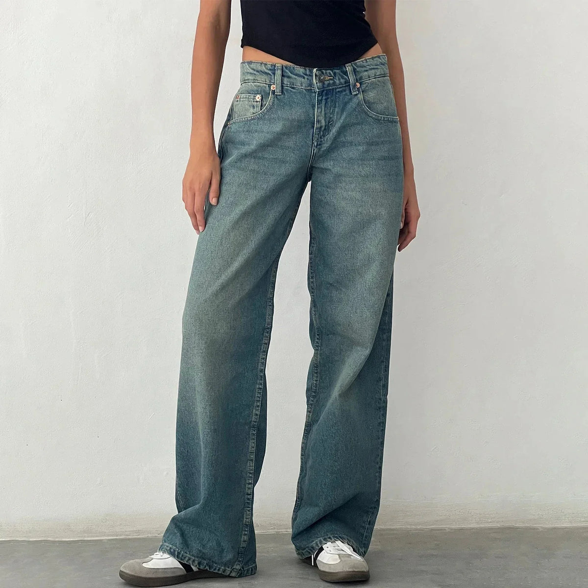 Lavtaljede Baggy Wide Leg Jeans til Kvinder | Vintage Denim Bukser med Løs Pasform og Streetwear Look | Slidstærk Kvalitet