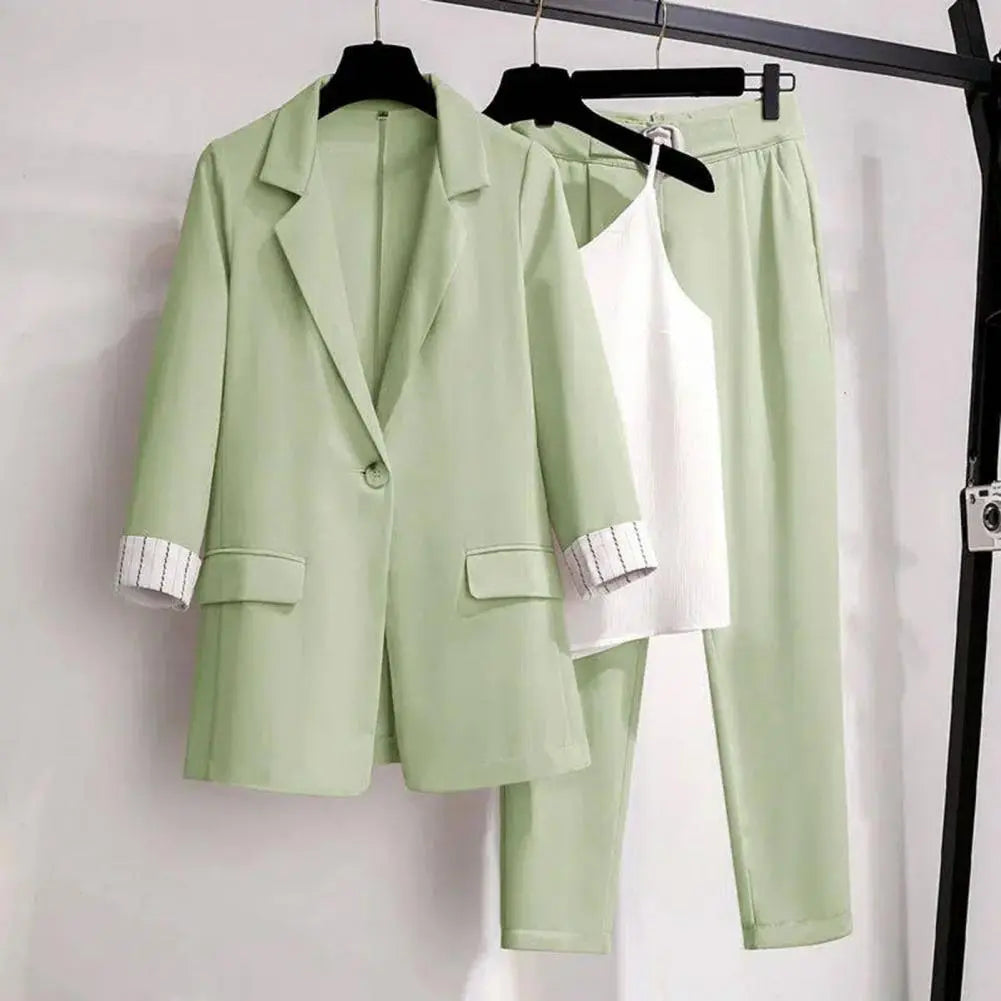 3-delt sæt til damer med blazer, ærmeløs top og bukser | Stilrent og formelt sæt til arbejde og festlige anledninger