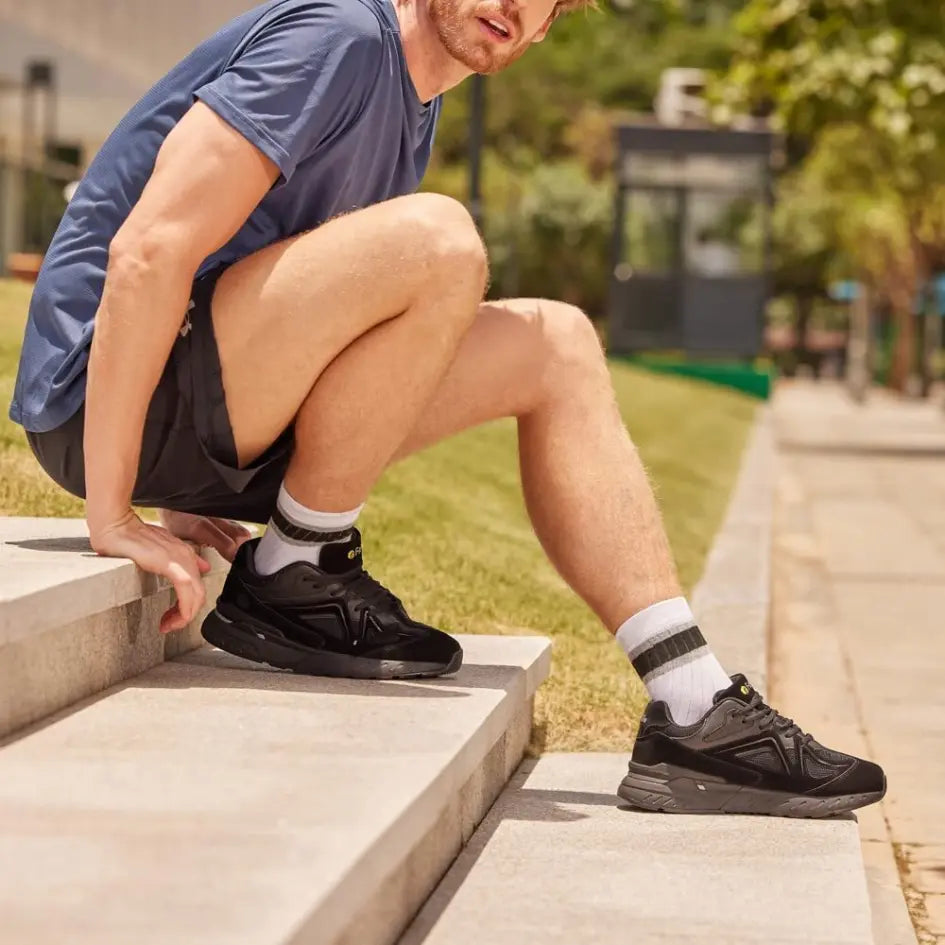 Pánské sportovní tenisky se šněrováním