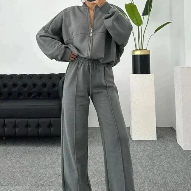Tracksuit Sæt til Kvinder med Zip Neck og Vide Bukser