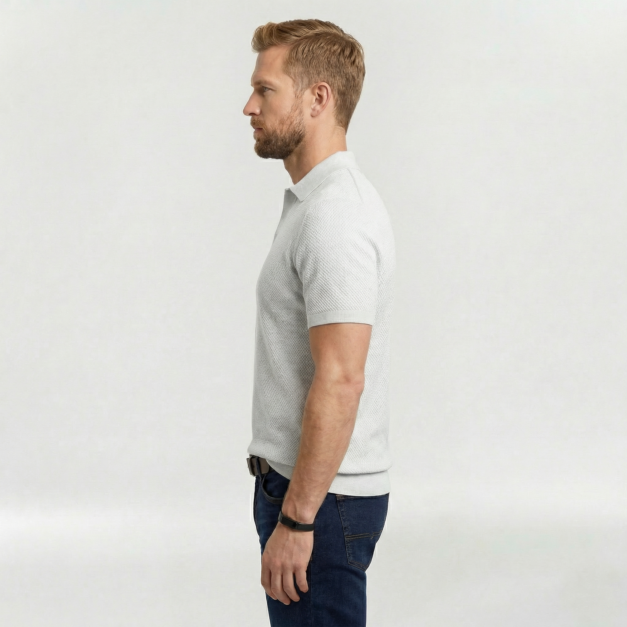 Camiseta tipo polo para hombre en tejido texturizado con mangas cortas para uso diario