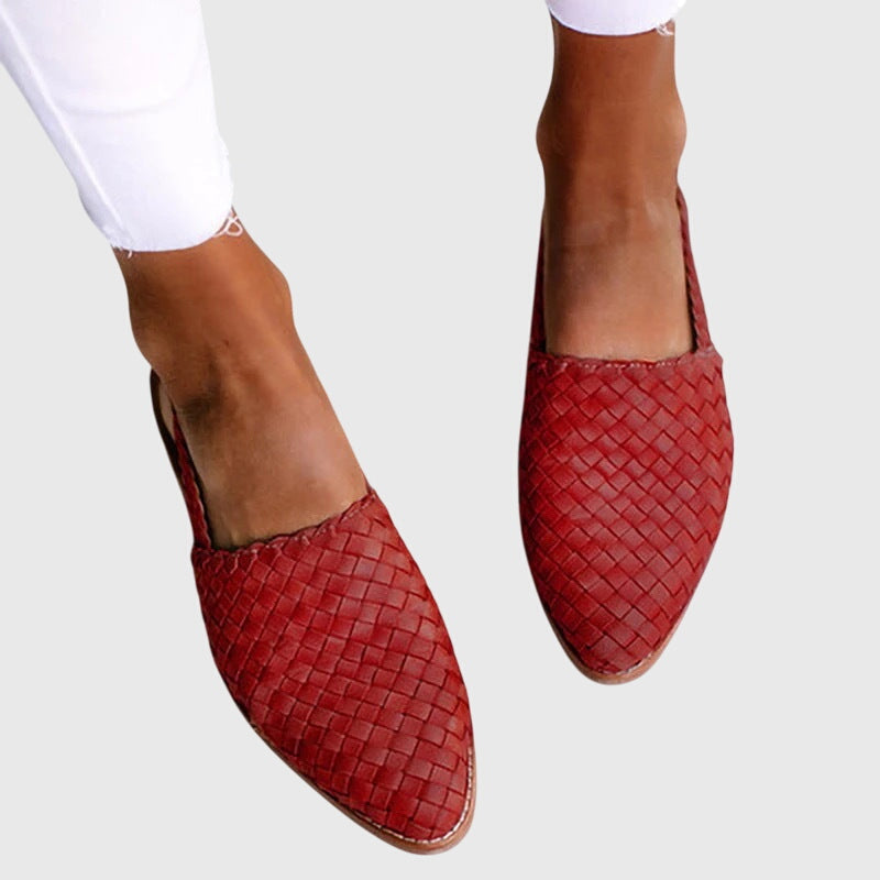 Orthopedic sandals for women with three-point arch support | Comfortable and supportive summer sandals for everyday use