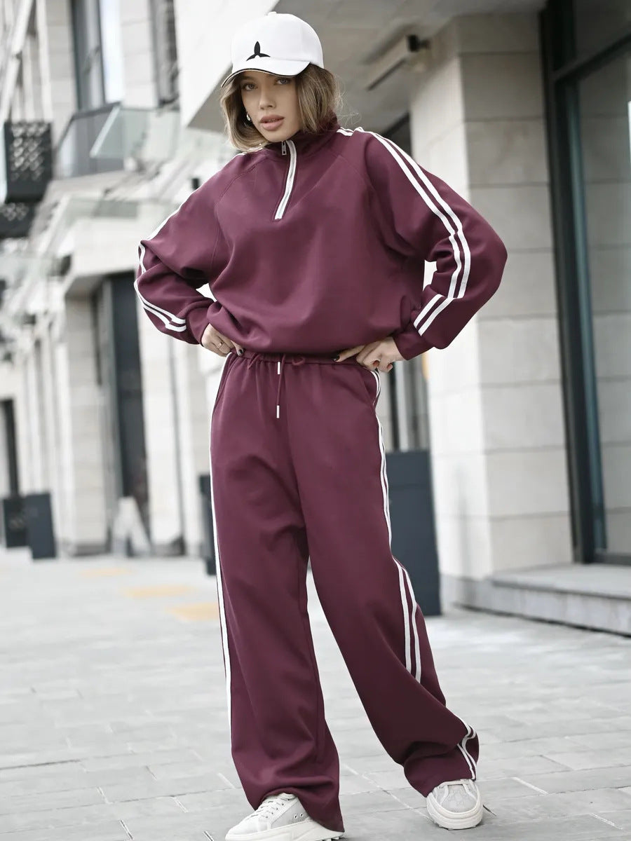 Half-Zip Tracksuit Sæt til Kvinder med Vide Bukser