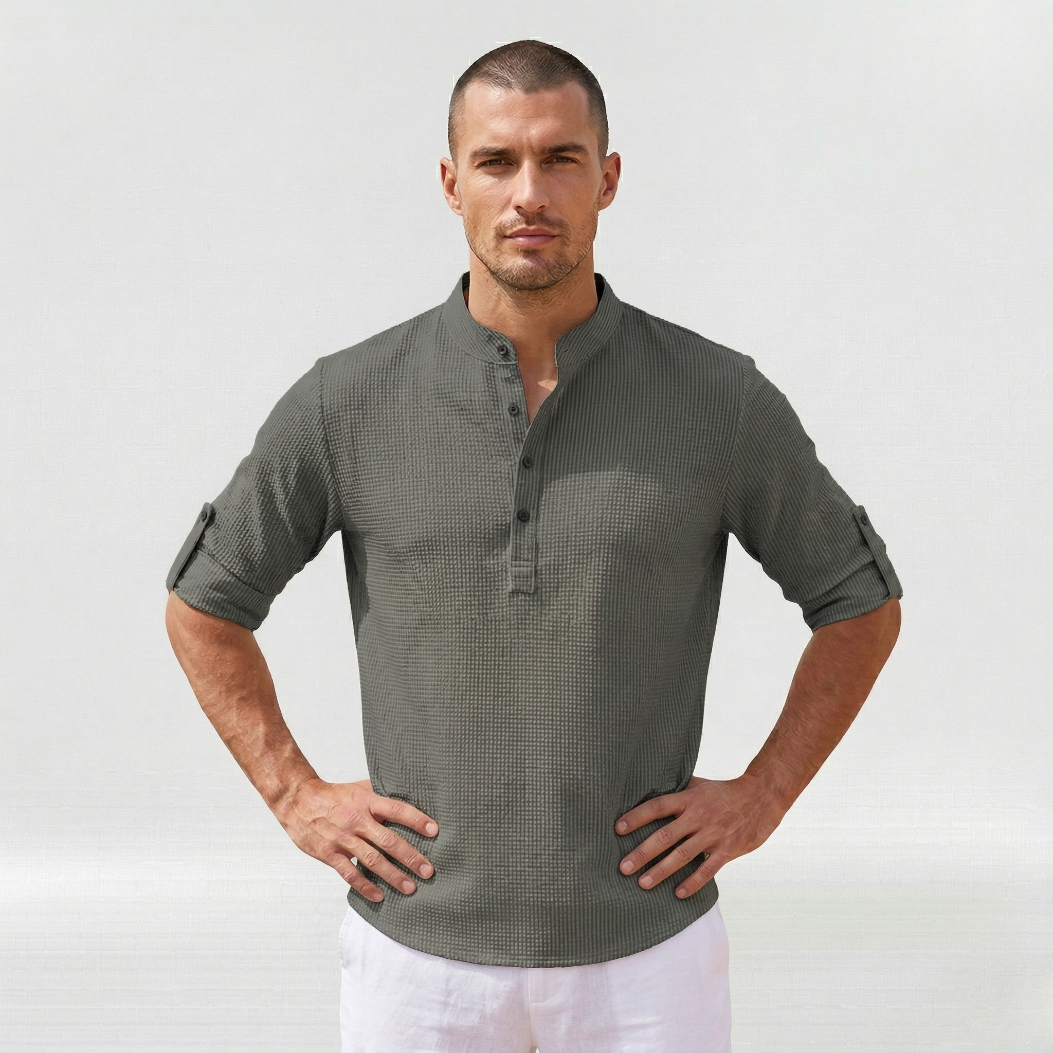 Long-sleeve men's shirt with half button closure for everyday use