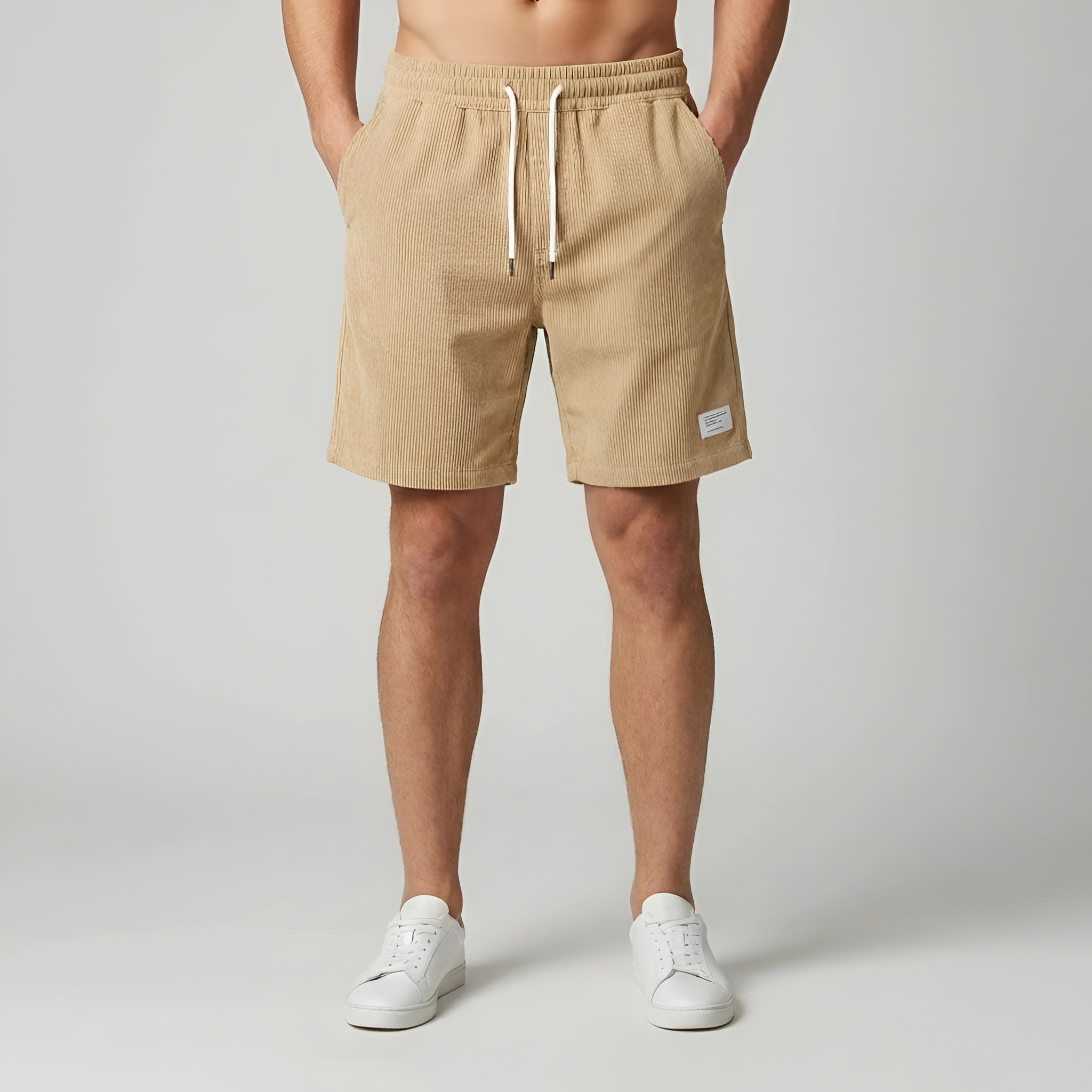 Shorts en velours côtelé pour hommes avec taille élastique, cordon de serrage et design estival décontracté