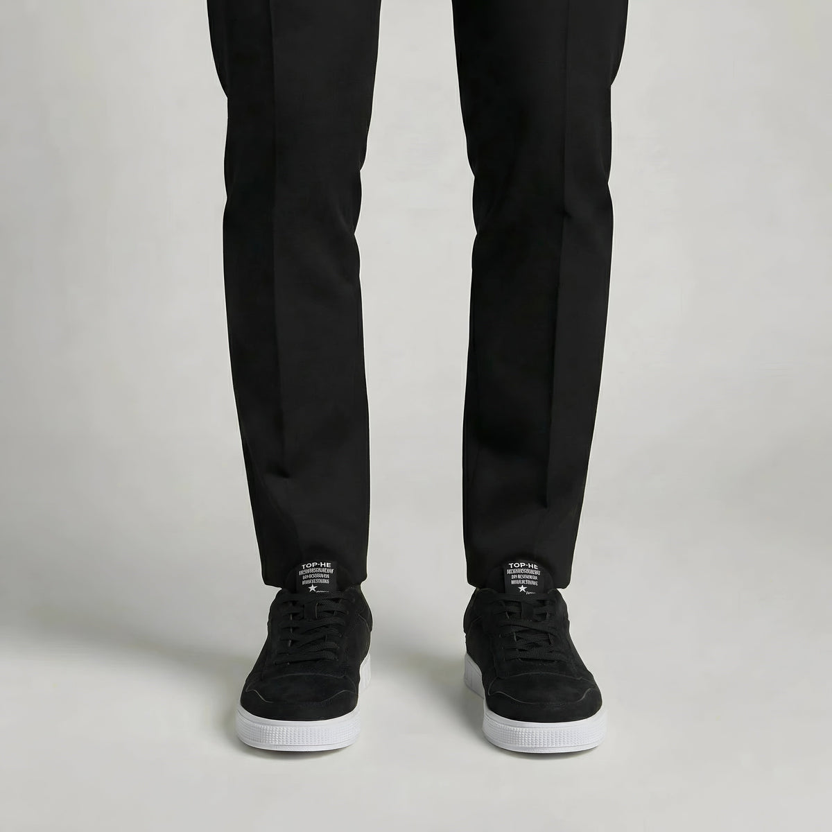 Men's casual sneakers with laces, low-top design, and comfortable everyday wear