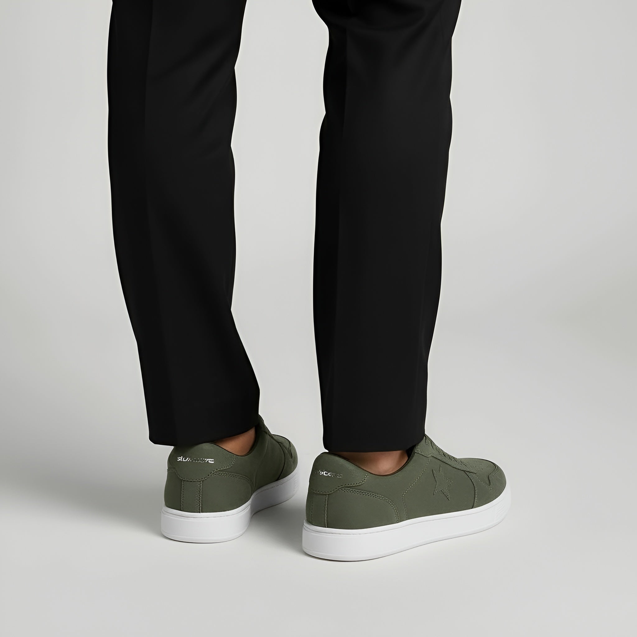 Herres afslappede sneakers med snørebånd, lav top og komfortabel hverdagsgang