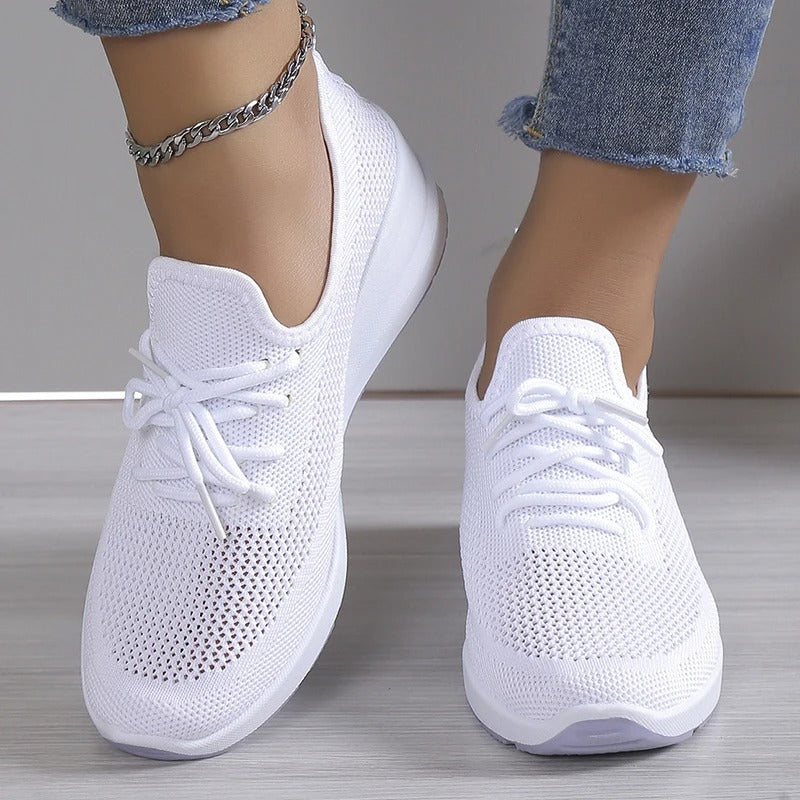 Damesnneakers med kilehæl, åndbart mesh – sport og casual