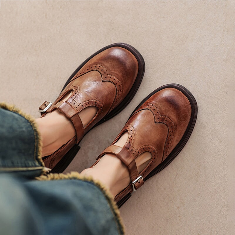 Elegantní Mary Janes z kůže