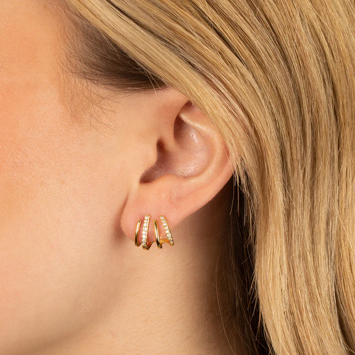 Dame Øreringe med Flere Ringe – Elegant Hoop Design i Guld eller Sølv