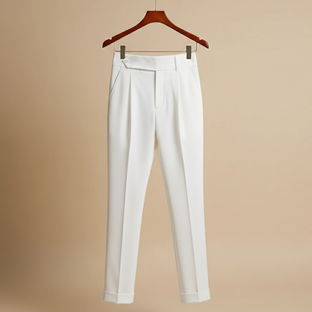 Men's pants with high waist and straight legs