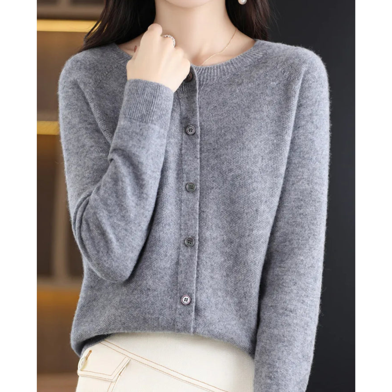 Lang Cashmere Cardigan til Kvinder med Knaplukning