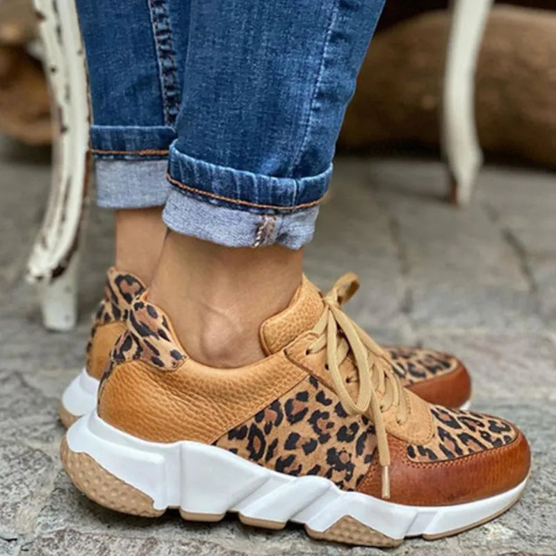 Leopard Sneakers til Dame – Komfortable Hverdagssko med Snørebånd