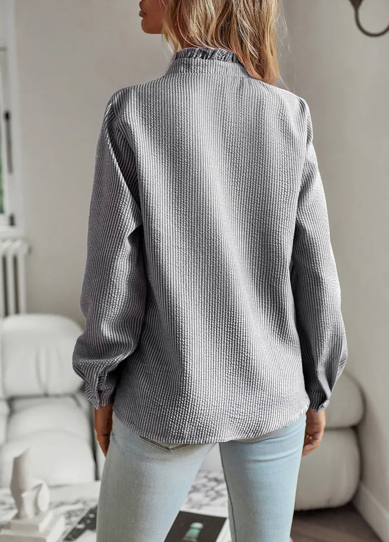 - Elegant og stilfuld bluse til efteråret